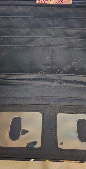 TURN LOCK WALLET FLORAL NIGHTINGALE - Picture 2 of 4